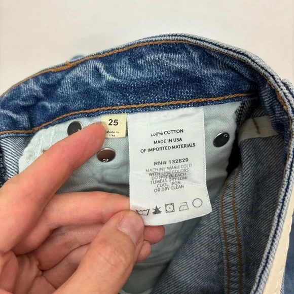 GRLFRND Sara Super High Rise Straight in Lenox Hill Size 25